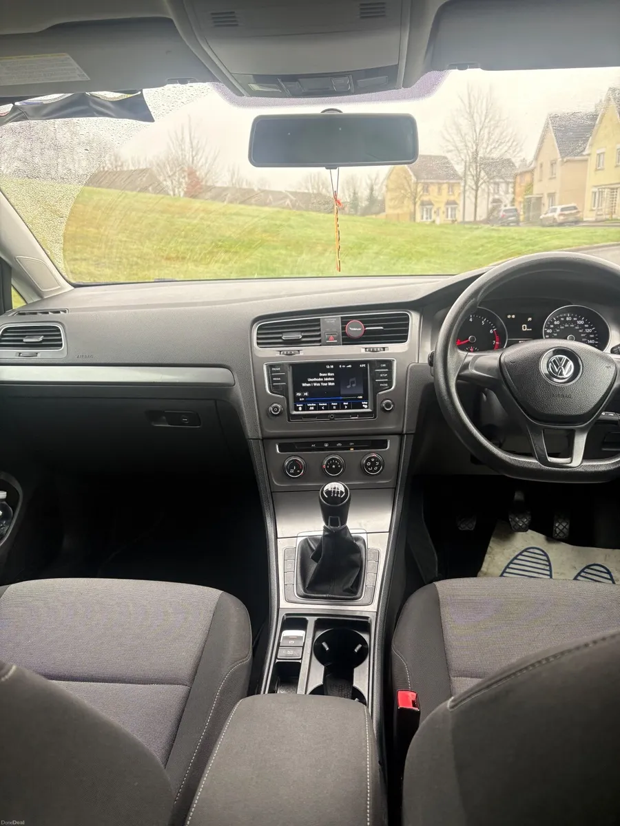 Volkswagen Golf 2013 - Image 3