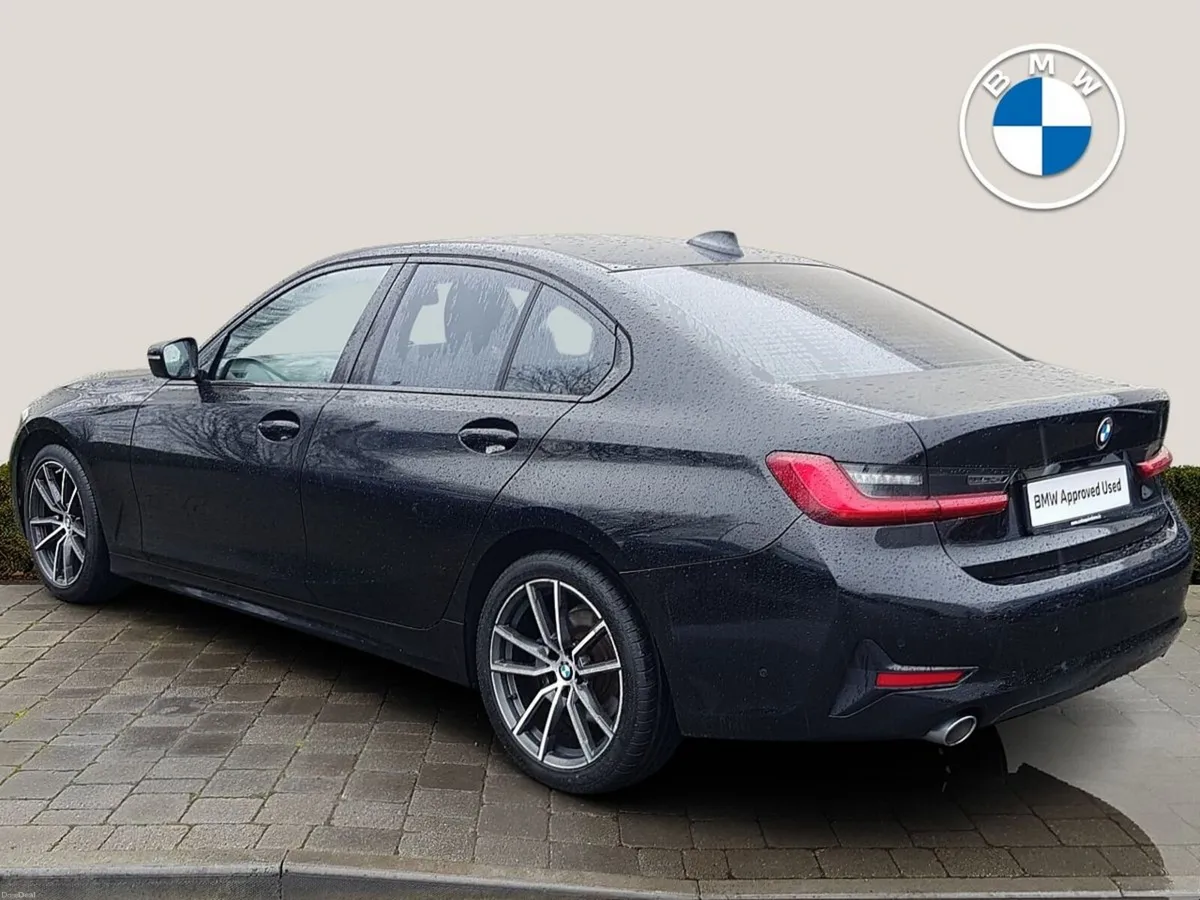 BMW 3-Series 318d Sport - Image 2