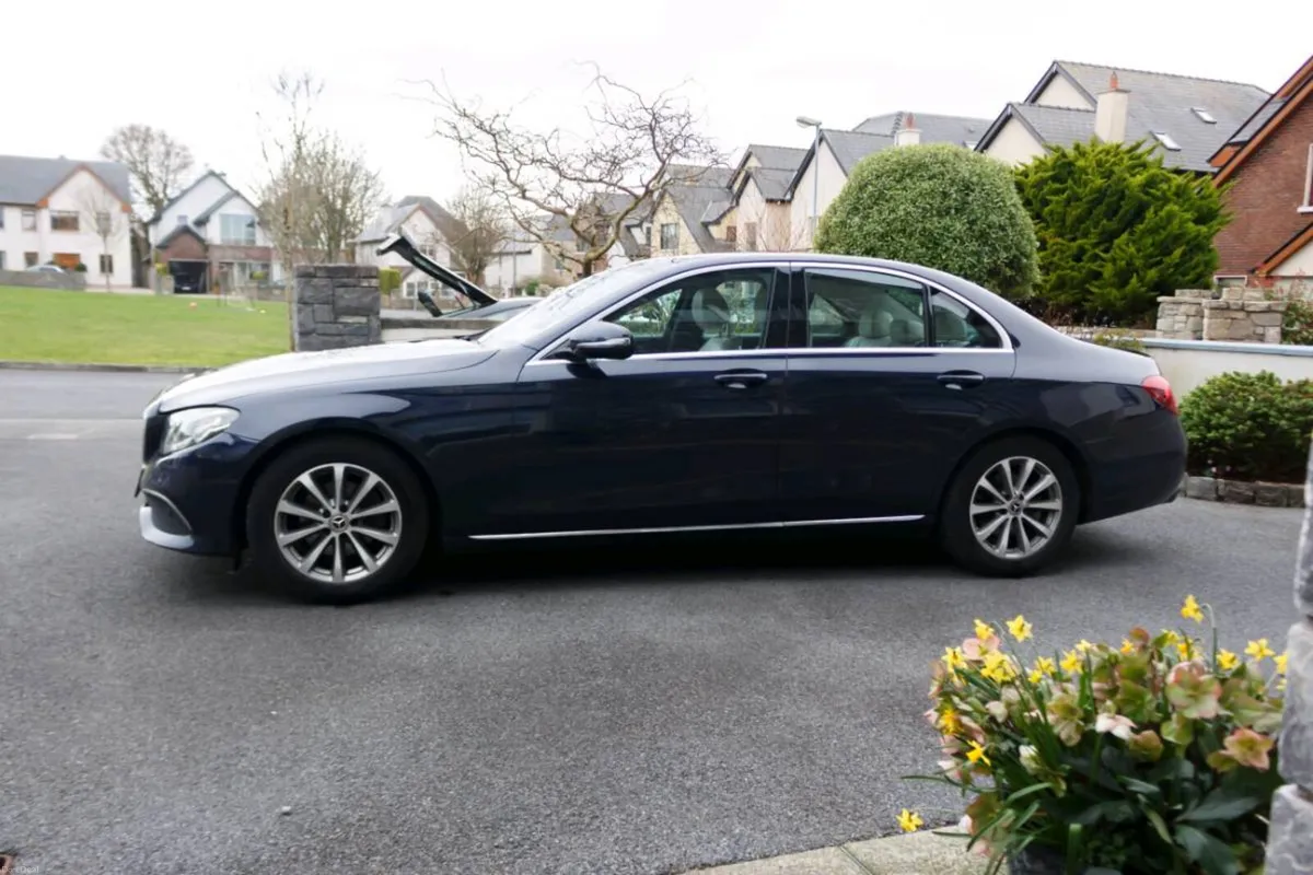 2019 Mercedes-Benz E-Class Saloon E220d Auto - Image 4
