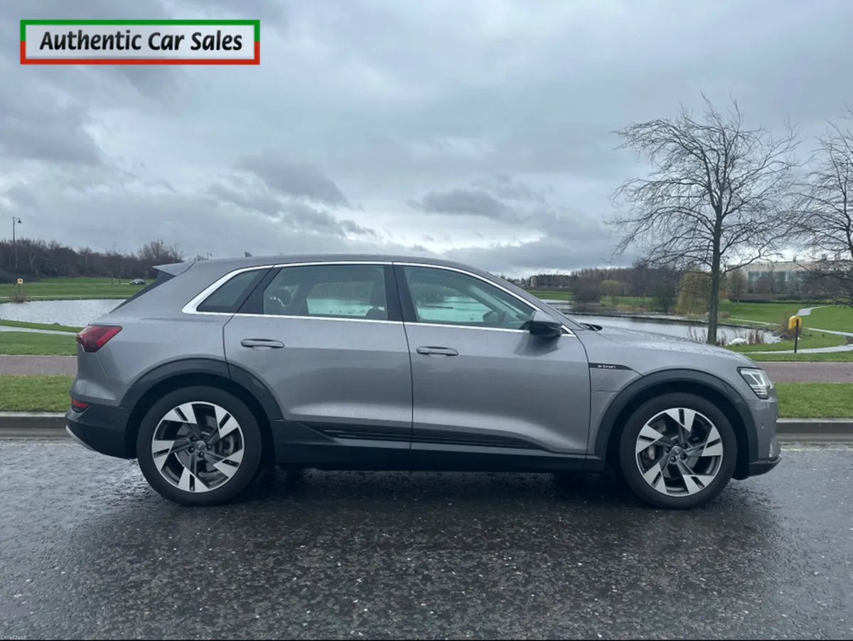 Audi e-tron 50Quattro 230KW Q ADVANCE 5DR AUTO - Image 4