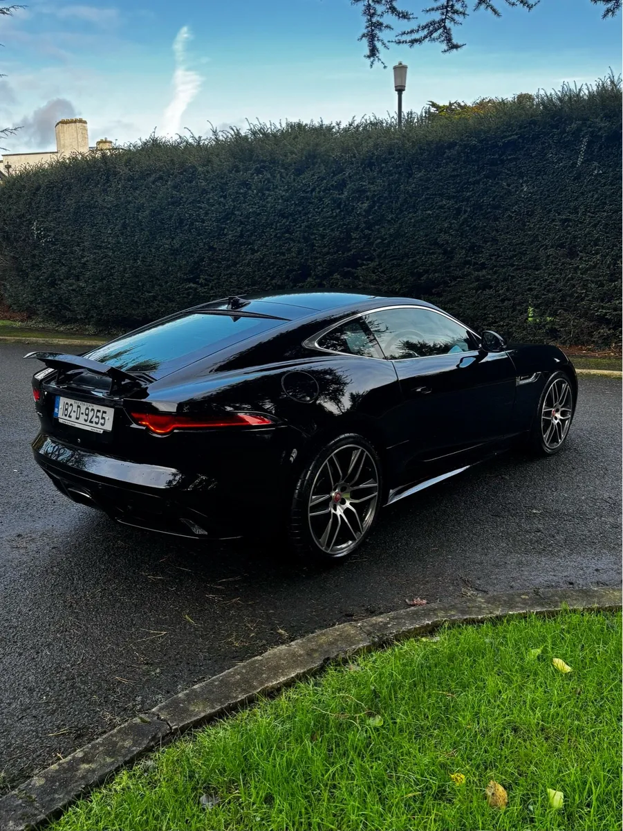 Jaguar F-Type(R-Dynamic) - Image 3