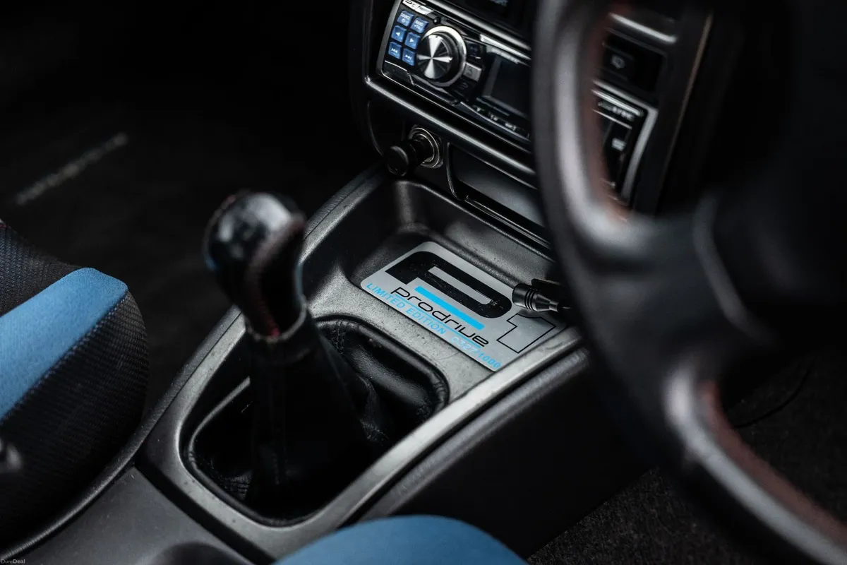 Subaru Impreza 2000 - Image 4