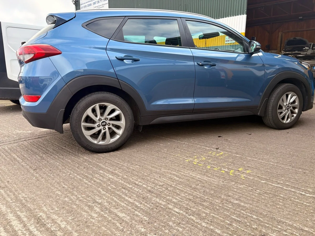 Hyundai Tuscon - Image 2