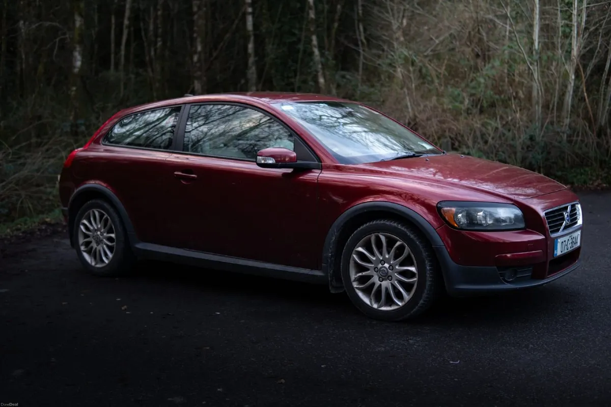 Volvo C30, NEW NCT, LOW MILEAGE,NEW TYRES, - Image 1