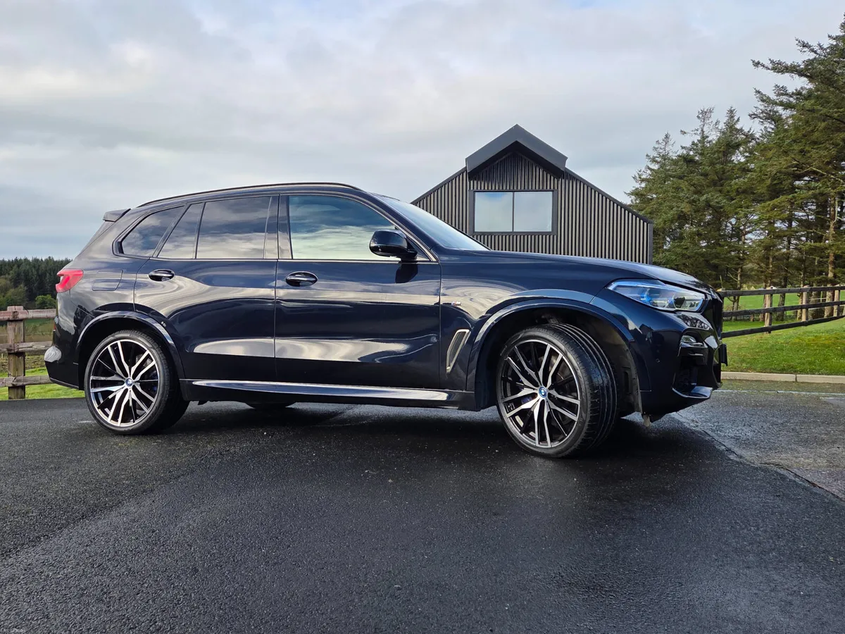 BMW X5 2019 - Image 2