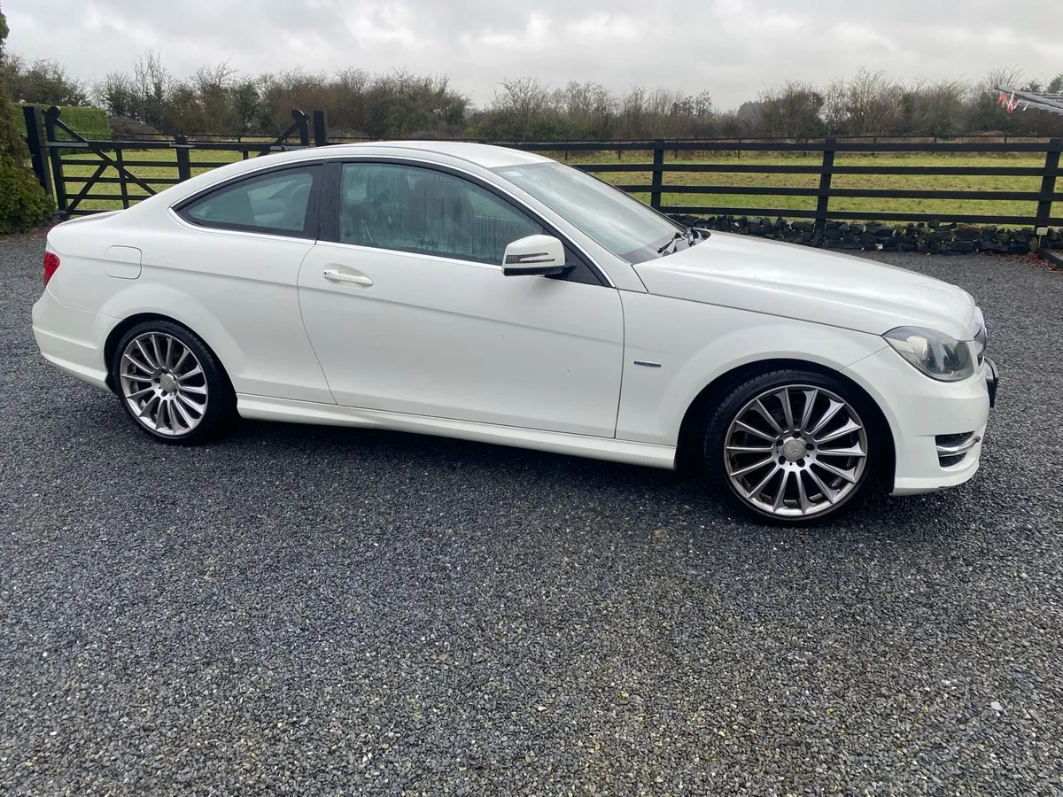 Mercedes Benz C-Class Coupe Automatic - Image 3