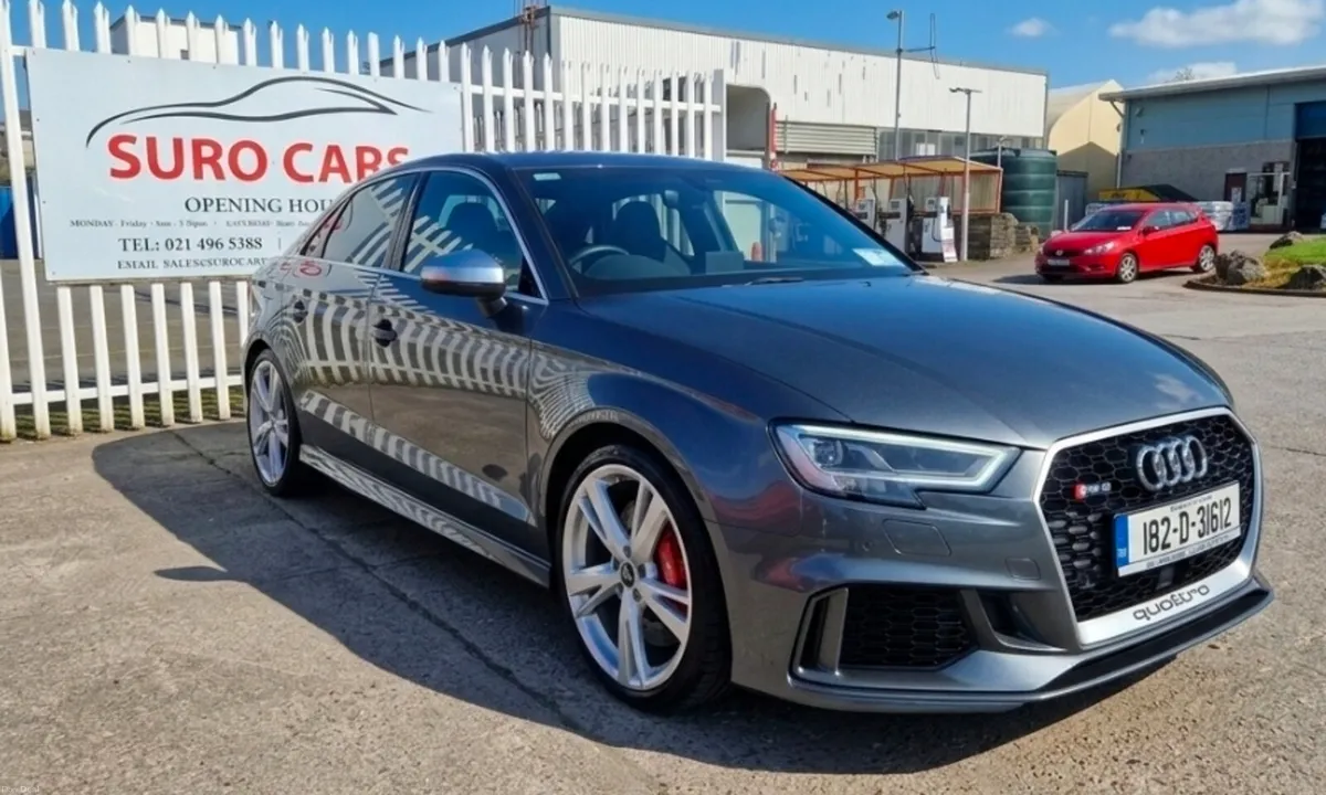 Audi RS3 Saloon 2.5 TFSI S-tronic Quattro 400 PS - Image 2