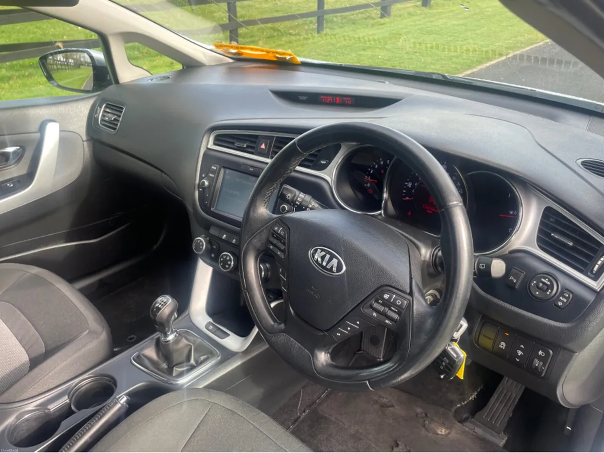 Kia Ceed CEE'D 1.6CRDI 2 134BHP 5DR - Image 5
