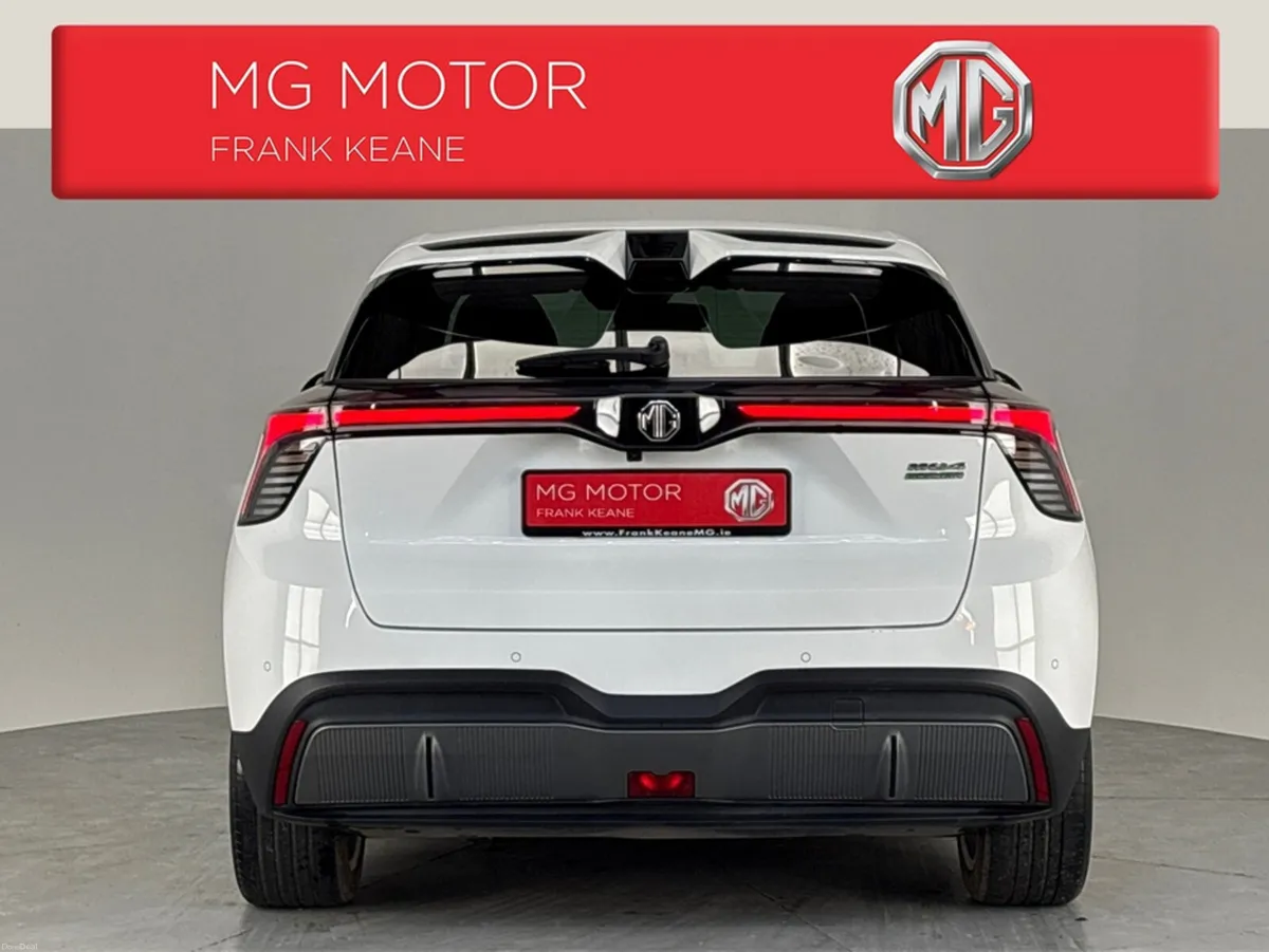 MG 4 EXCLUSIVE **HALF LEATHER HEATED SEATS**HEATED - Image 3