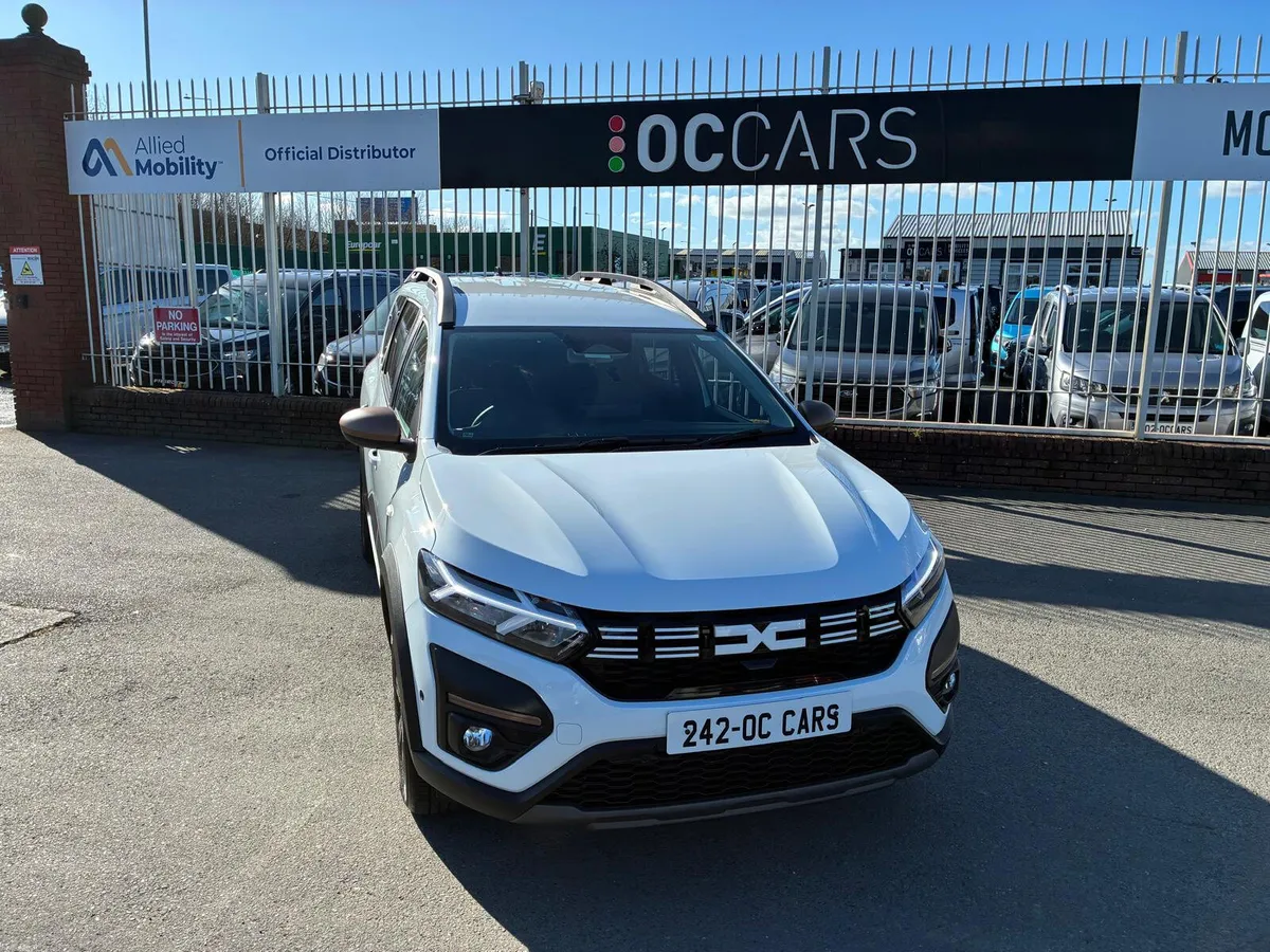 Wheelchair Accessible Dacia Jogger Extreme5Seat+WC - Image 1