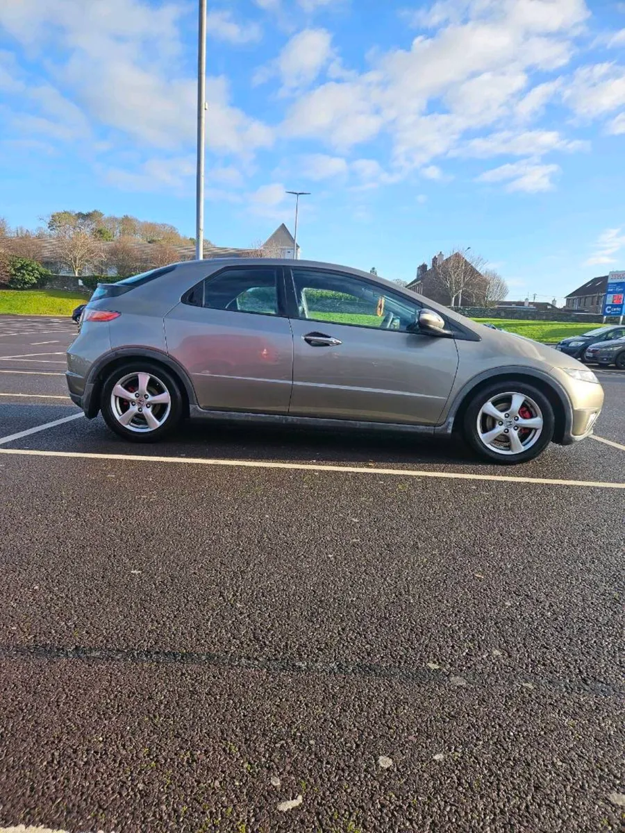 Honda Civic 1.8 petrol, NCT Until June. - Image 1