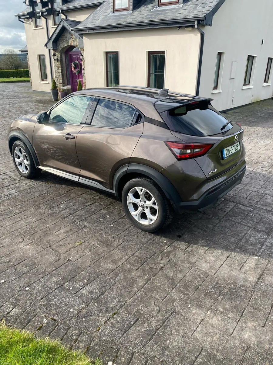 Nissan Juke LOW MILAGE - Image 4