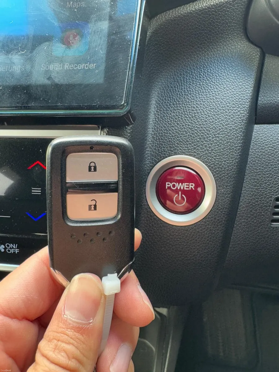 Honda fit hybrid mugen special - Image 4