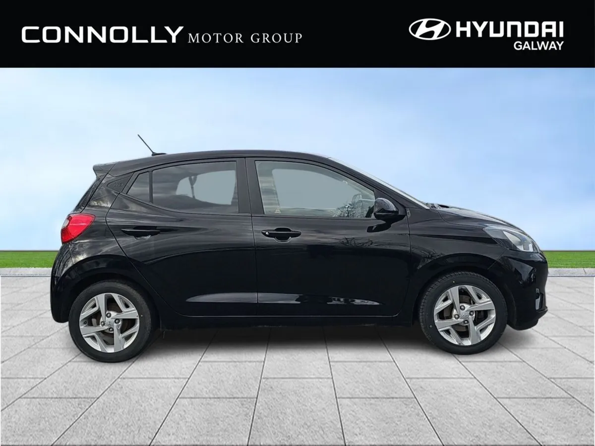 Hyundai i10 HYUNDAI I10  Deluxe, Fuel Efficient, A - Image 4