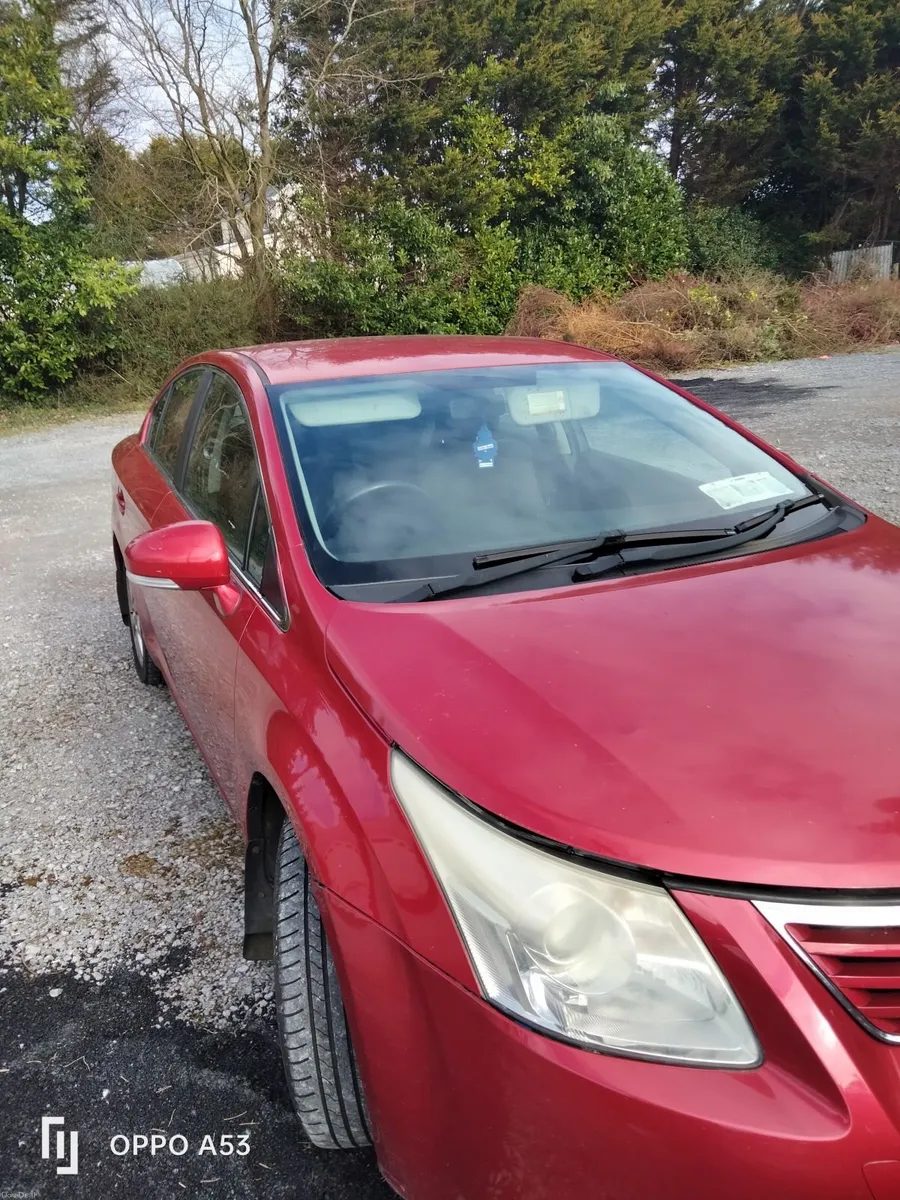 Toyota Avensis 2011
