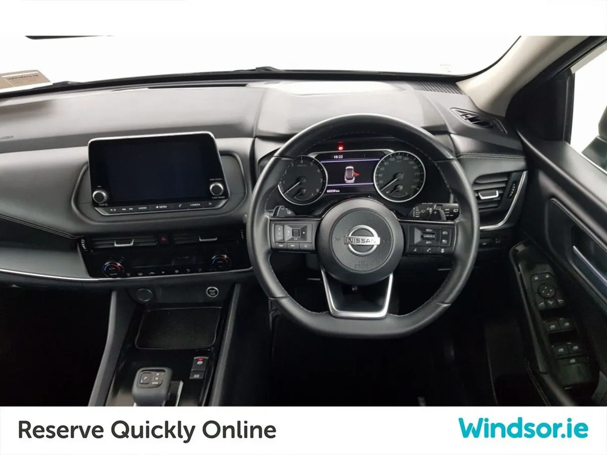Nissan Qashqai 1.3 PET MILD HYBRID SV CVT - Image 3