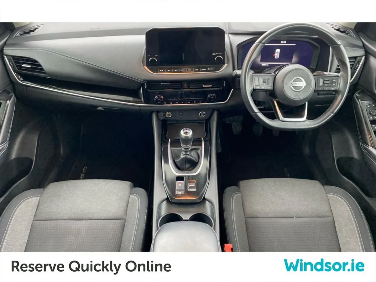 Nissan Qashqai 1.3 PET MILD HYBRID SV PREMIUM - Image 4
