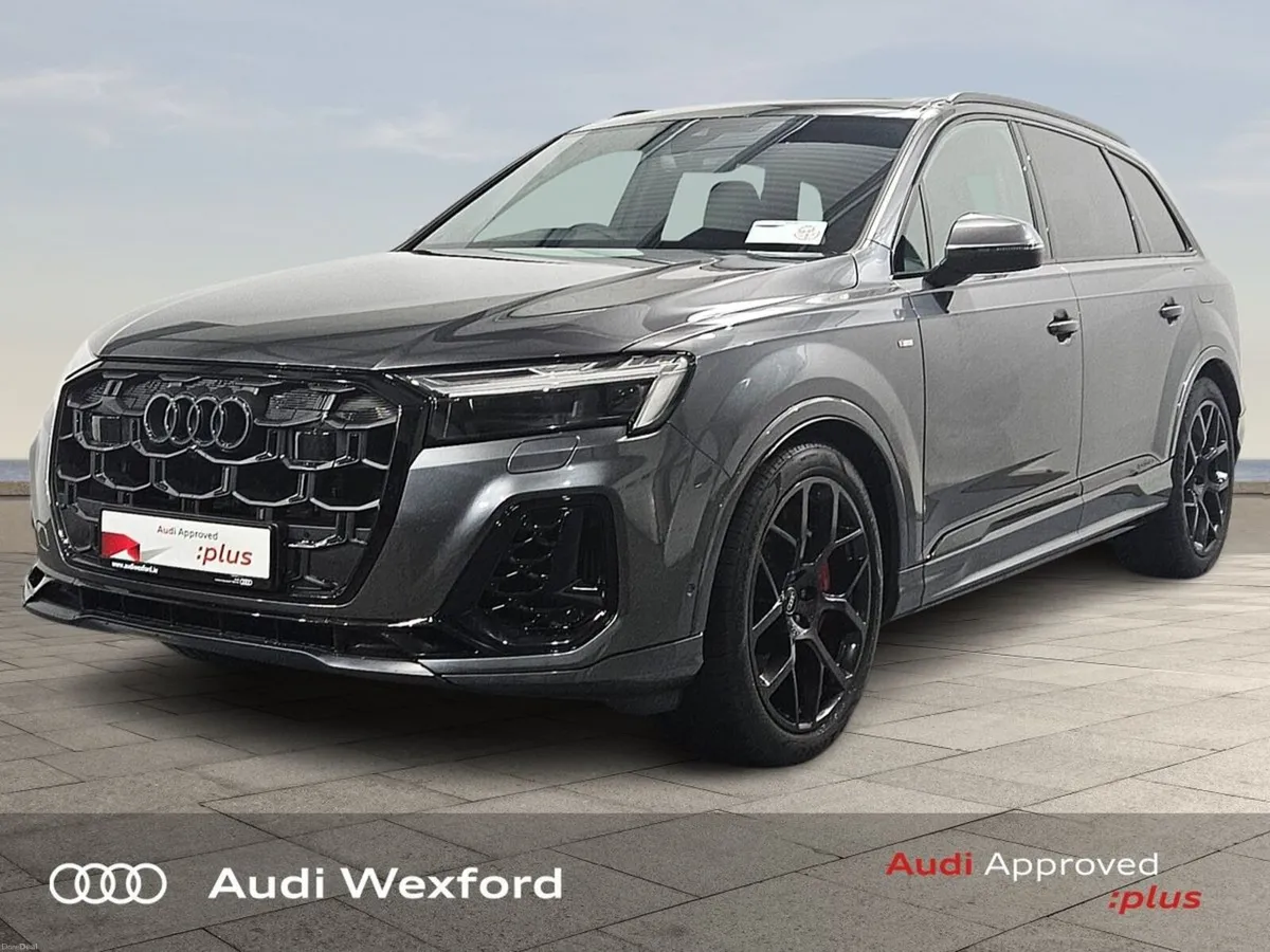 Audi Q7 55TFSIE Q S-line Black Edition * High Spec - Image 4