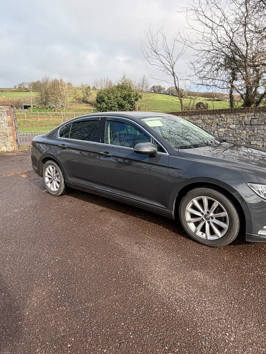 VW PASSAT 1.6TDI WARRANTY - Image 4