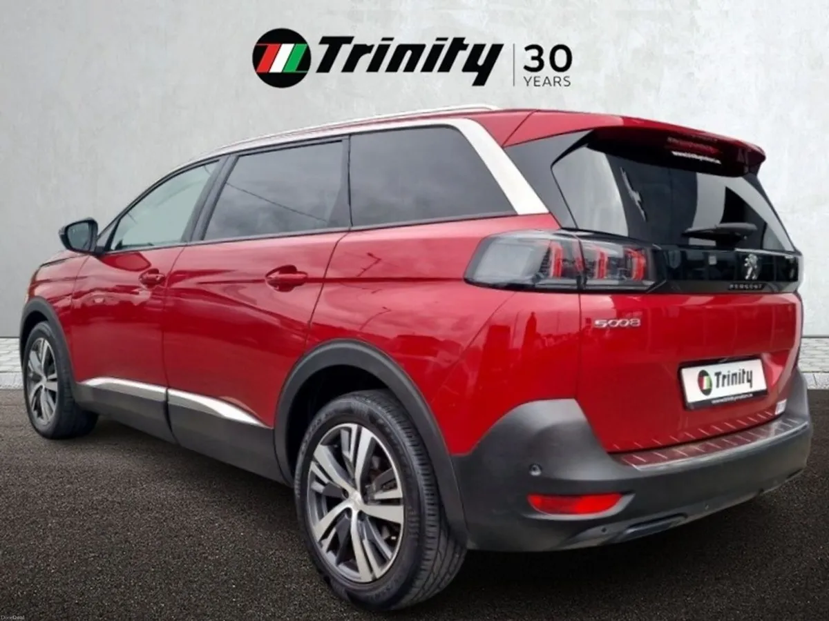 Peugeot 5008 ** 7 SEATER ** ALLURE ** SUV ** TRINI - Image 3