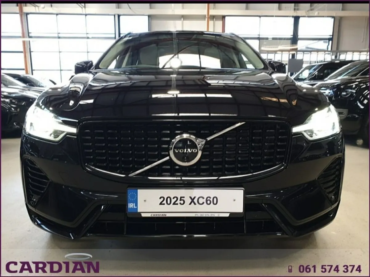 Volvo XC60 XC60 PLUS DARK T6 PHEV - Image 3