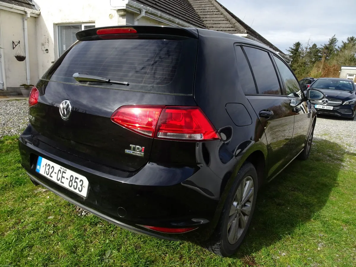 Volkswagen Golf 2013 - Image 2