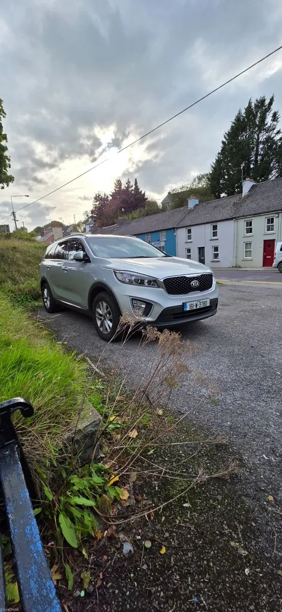 Kia Sorento 2016 - Image 1