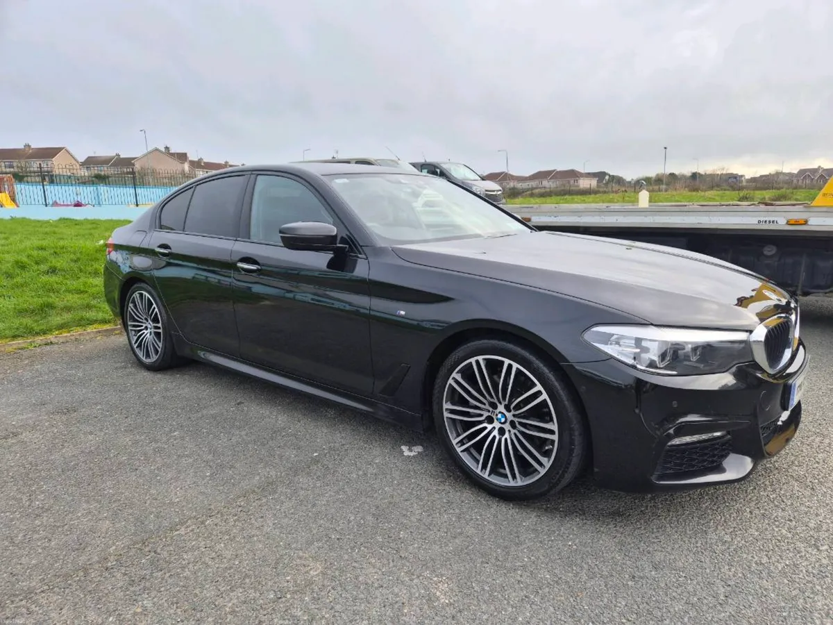 2017 BMW 520D MSPORT - Image 1