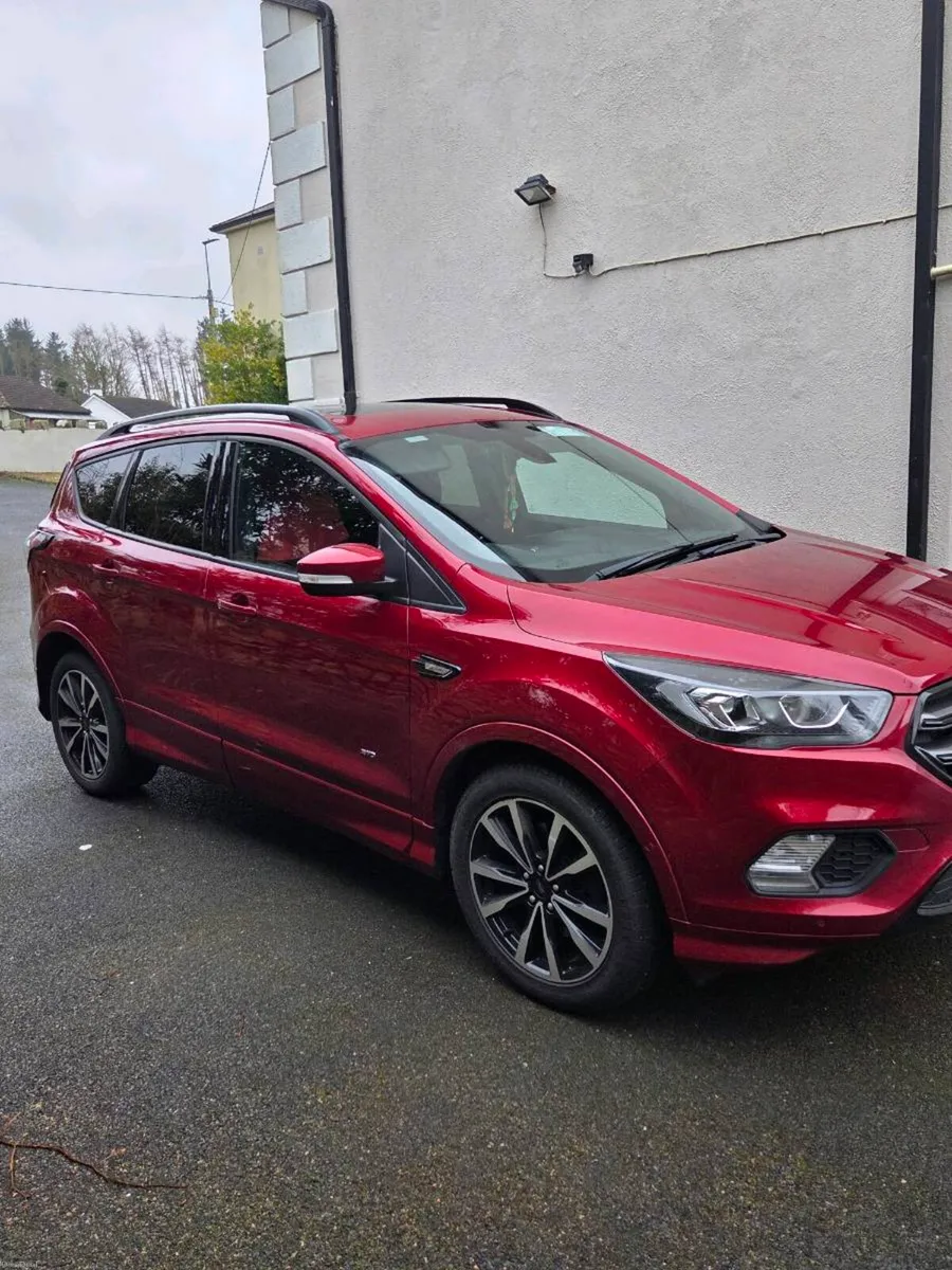 FORD KUGA AWD ST-LINE - Image 1