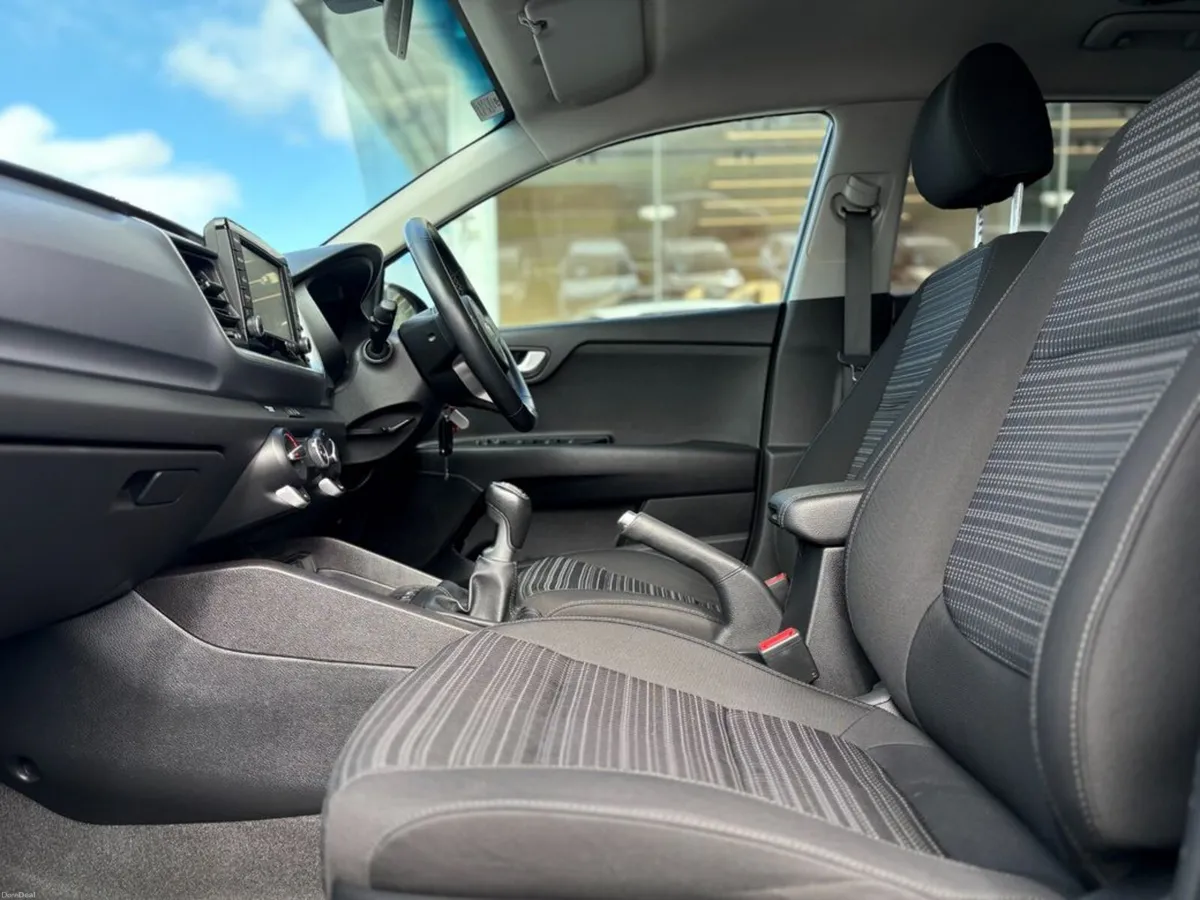 Kia Stonic 1.4 K2 - Image 3