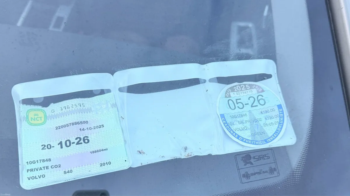 Volvo s40 tax & test - Image 3