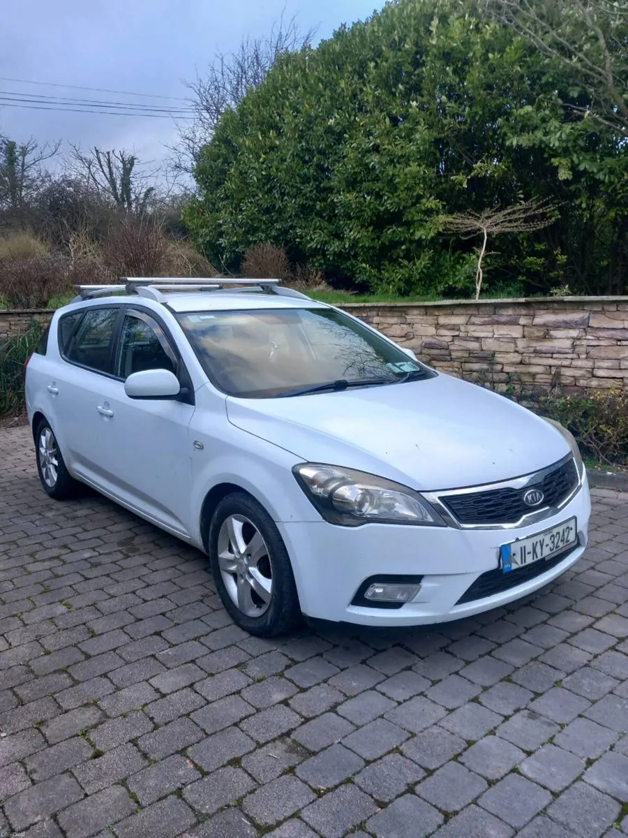 2011 KIA CEED 1.6 TDI ESTATE[NCT 11/26][TAX 10/26] - Image 1