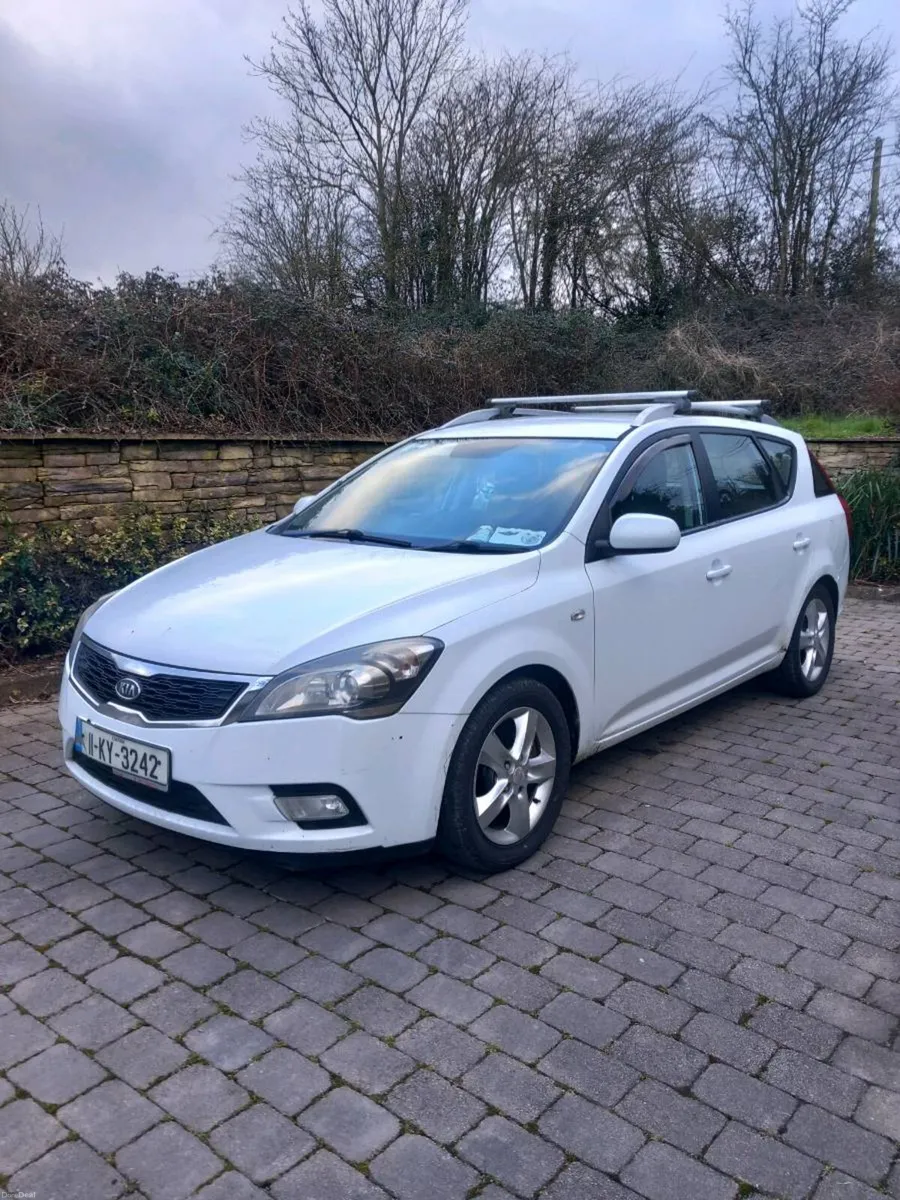 2011 KIA CEED 1.6 TDI ESTATE[NCT 11/26][TAX 10/26] - Image 2