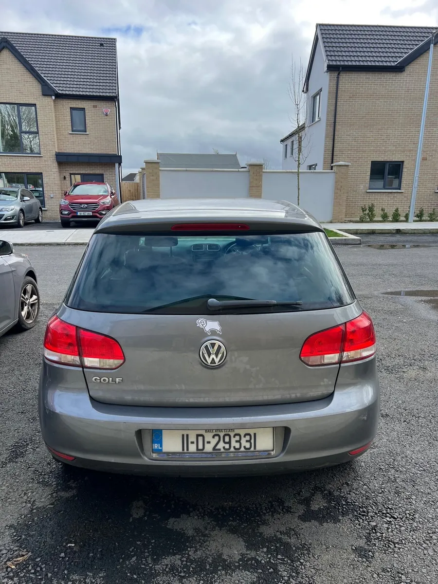 Volkswagen Golf 2011 - Image 4