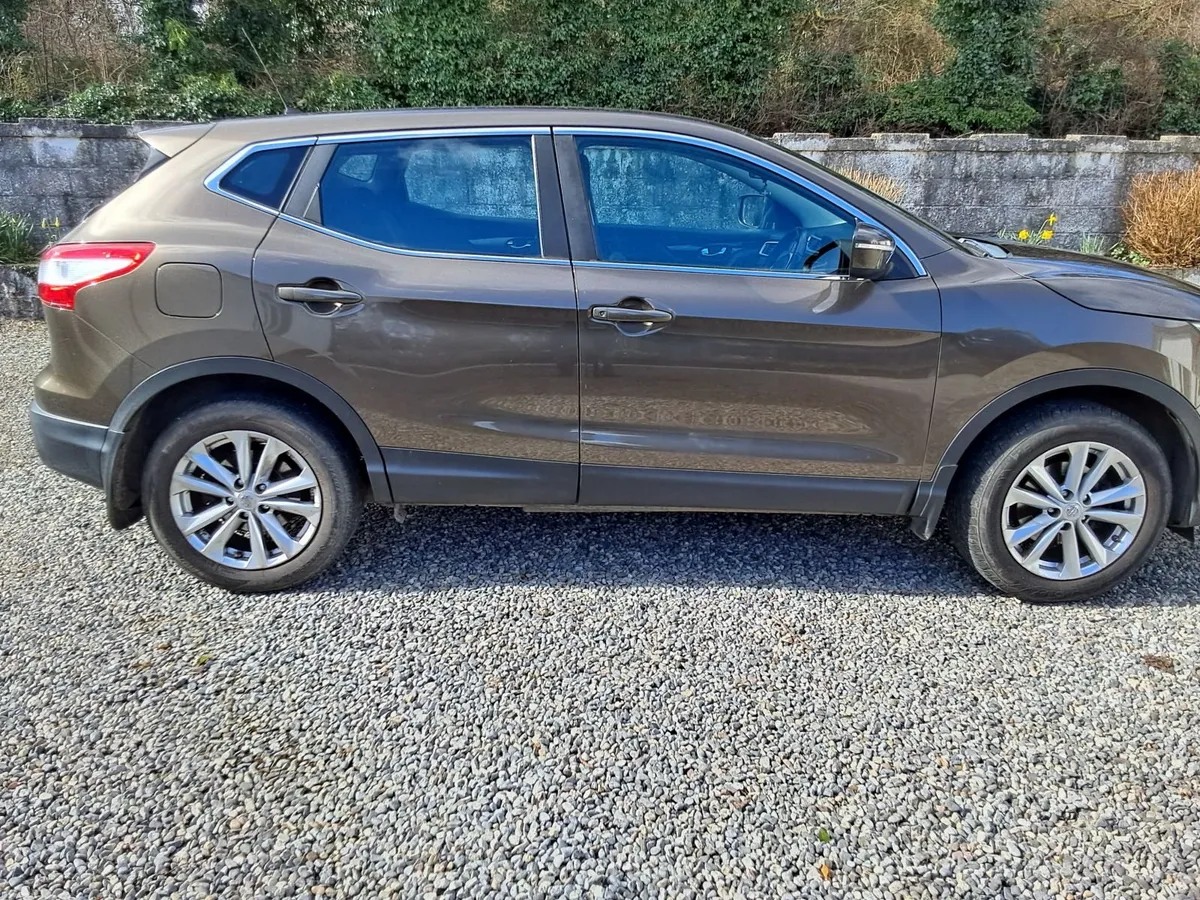 Nissan Qashqai 2014 - Image 1
