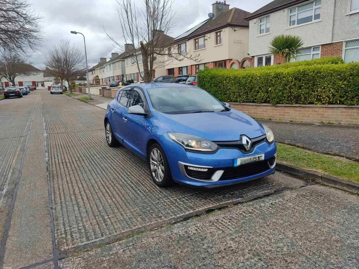 Renault Megane 2015 - Image 1