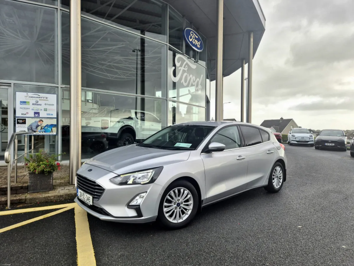 Ford Focus TITANIUM EDITION 1.5 TD 120 4DR - Image 1