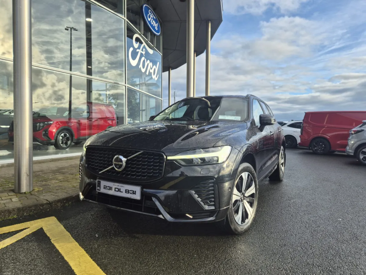 Volvo XC60 T6 PHEV PLUS DARK AWD 5DR AUTO - Image 4