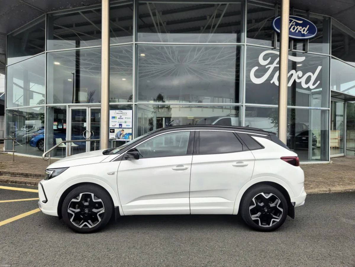 Opel Grandland X ELITE 1.2 130PS 8 SPEED AUTO - Image 3