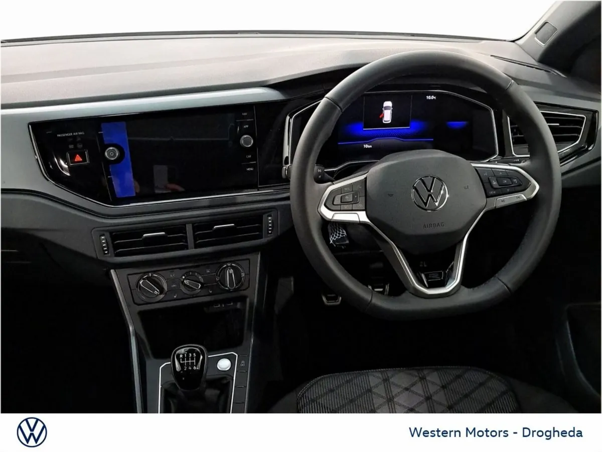 Volkswagen Taigo R-Line 75 1.0 TSI (116 HP) *SUNRO - Image 3