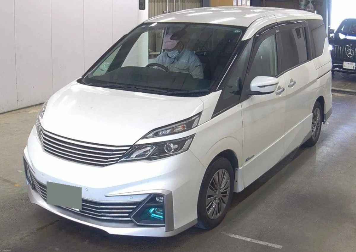2017 Nissan Serena Hybrid - Image 2