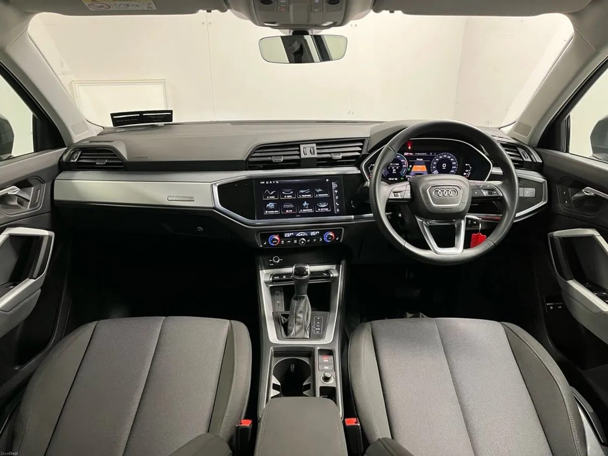 Audi Q3 Technik 45TFSi E 245BHP - Reversing Camera - Image 4