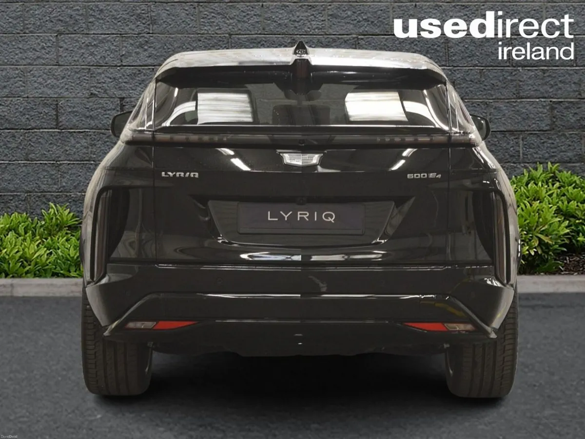 Cadillac Lyriq 600 E4 Sport - Image 4