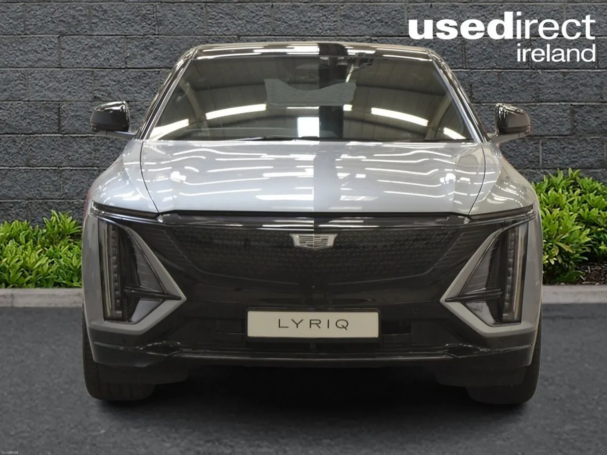 Cadillac Lyriq 600 E4 Sport - Image 5