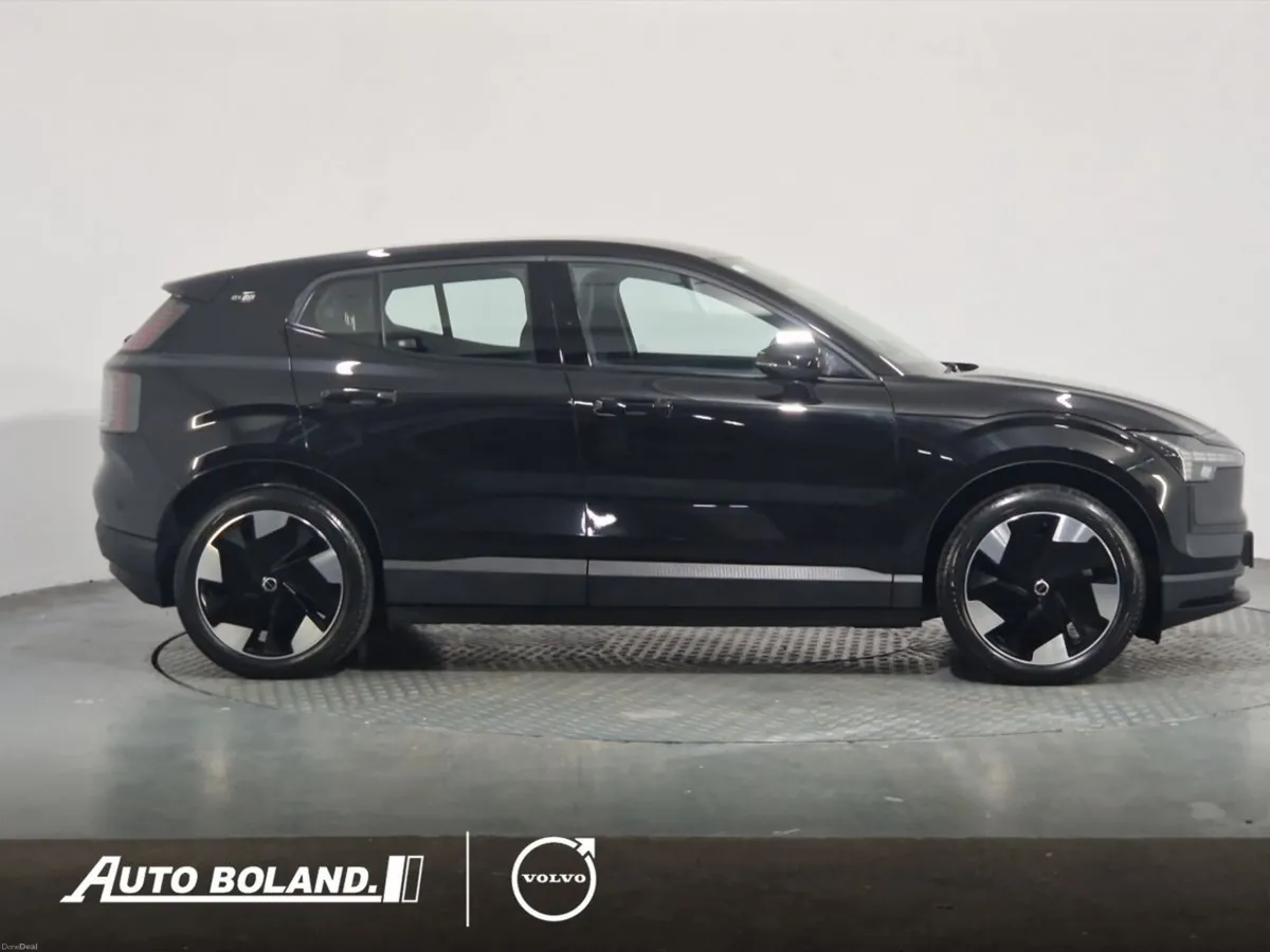 Volvo EX30 SM Extended Range Plus - Image 4