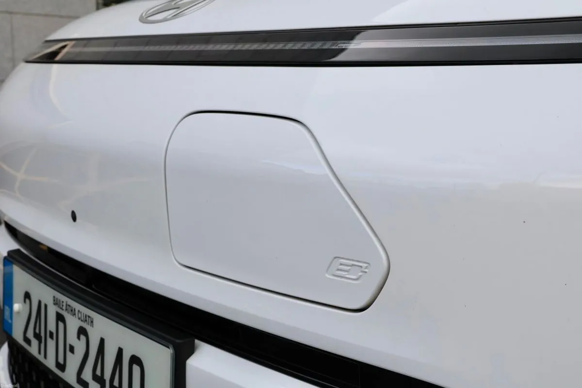 Hyundai KONA Kona EV Platinum 65KWH - Image 3