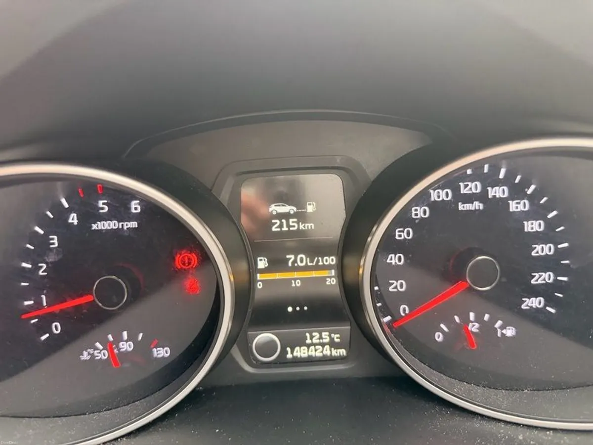 Kia Sportage 2015 1.7 Platinum High Spec - Image 4