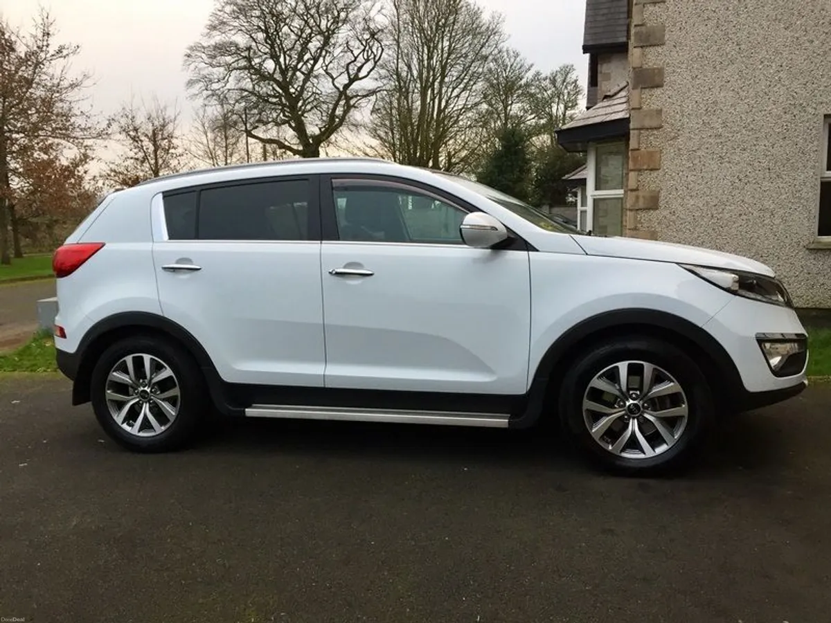 Kia Sportage 2015 1.7 Platinum High Spec - Image 2