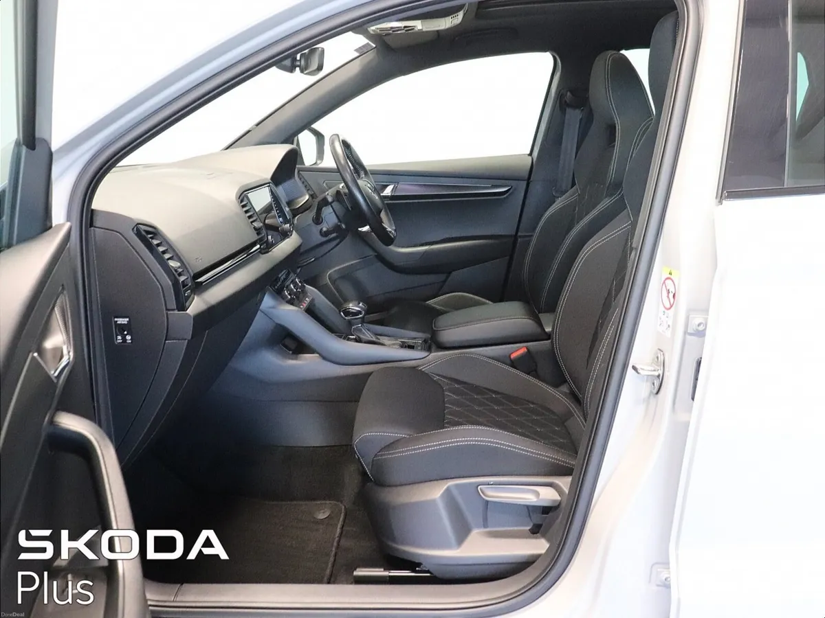 KAROQ 2.0TDI 115HP DSG Sportline (SUNROOF) - Image 4