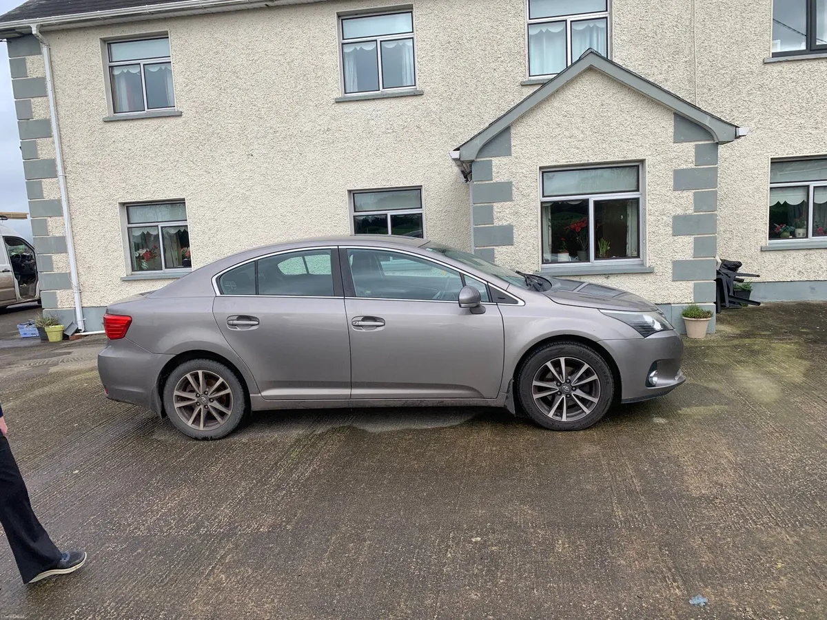 Toyota Avensis 2014 - Image 4